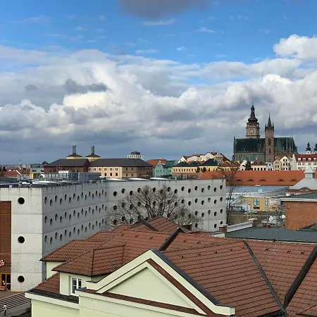 Apartments 4u: KAMPUS Hradec Králové Extérieur photo