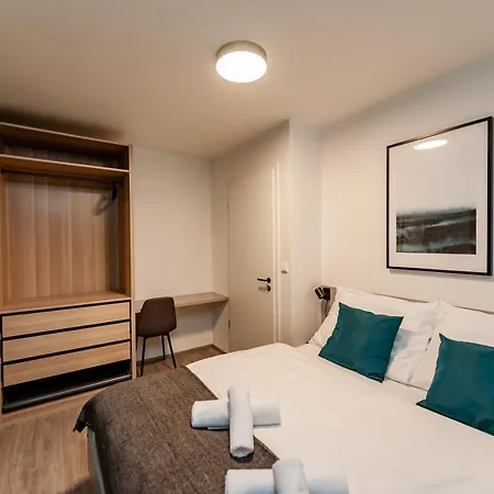 Apartments 4u: KAMPUS Hradec Králové Extérieur photo