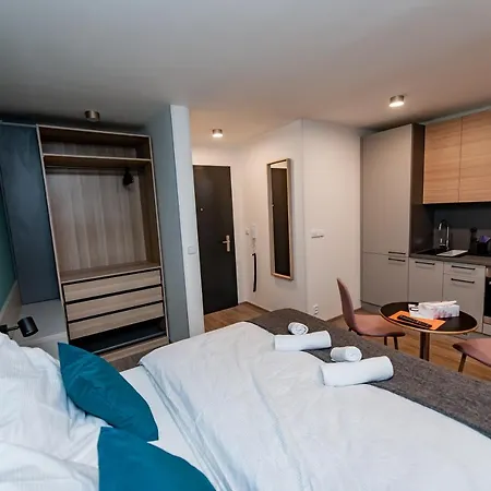 Apartments 4u: KAMPUS Hradec Králové Extérieur photo