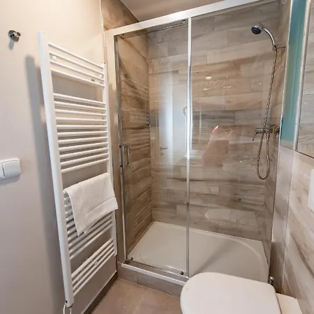 Apartments 4u: KAMPUS Hradec Králové Extérieur photo